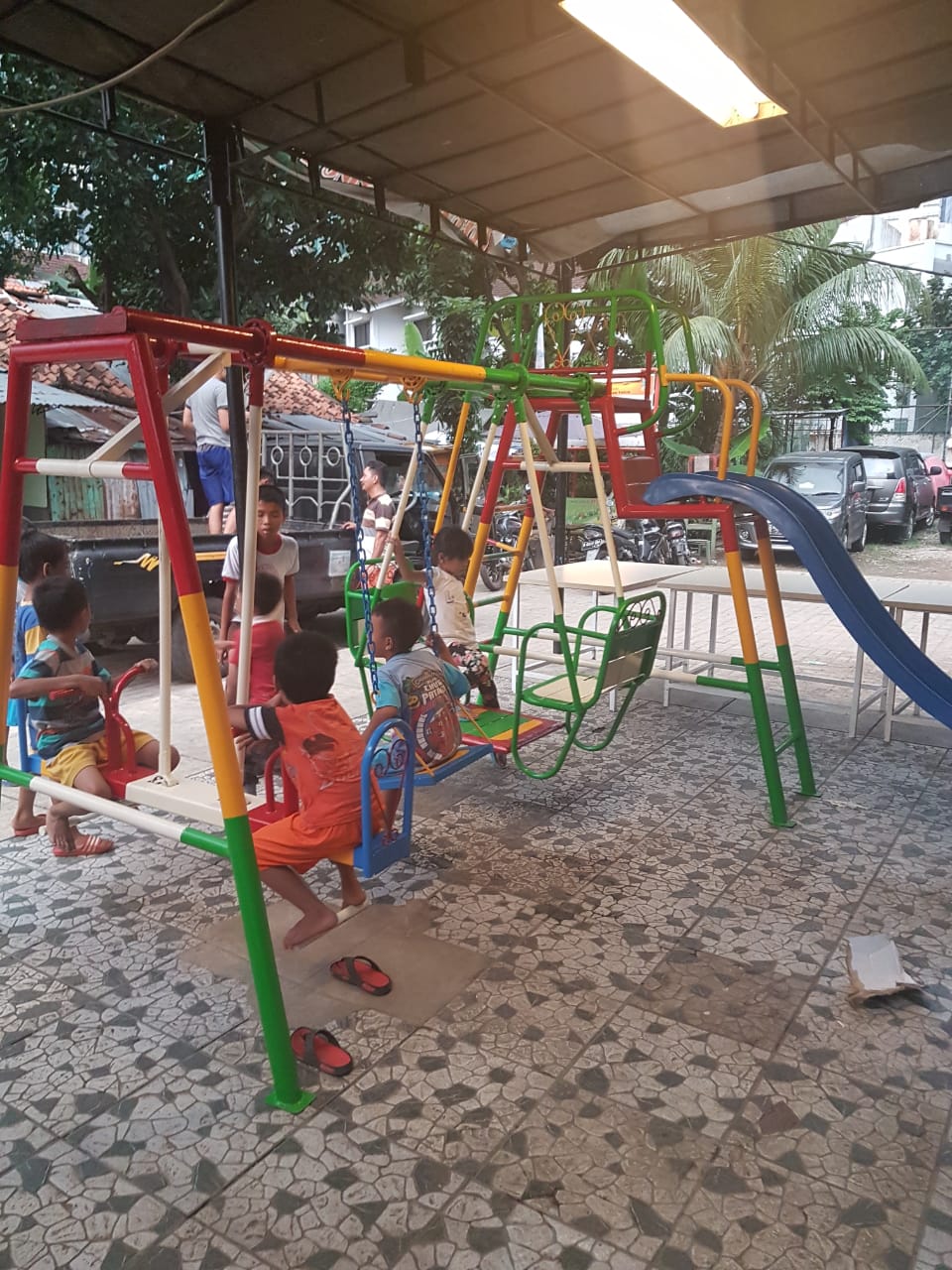 Produksi Mainan Playground Anak Papua