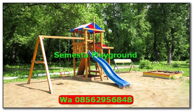 Pabrik Playground Kayu Bontang