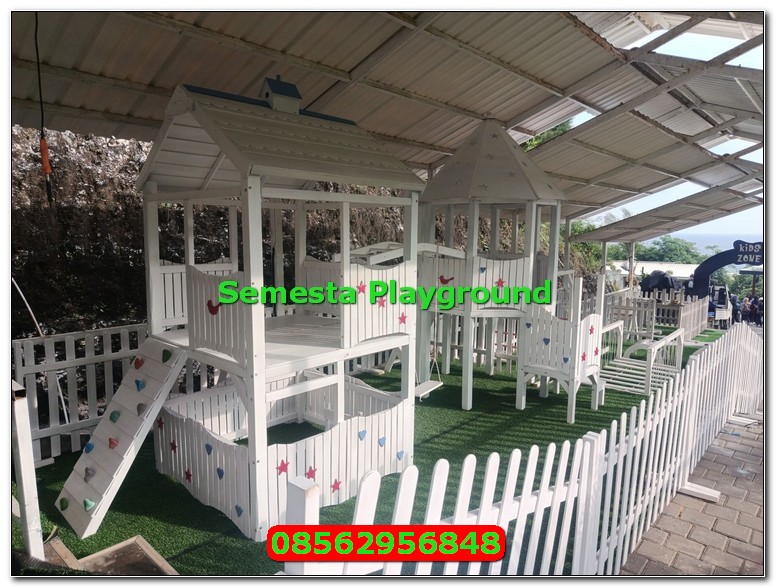 Pabrik Playground Kayu Bontang