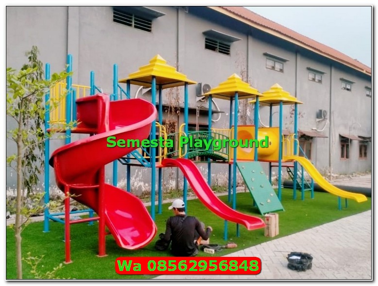 Kontraktor Playground Pontianak